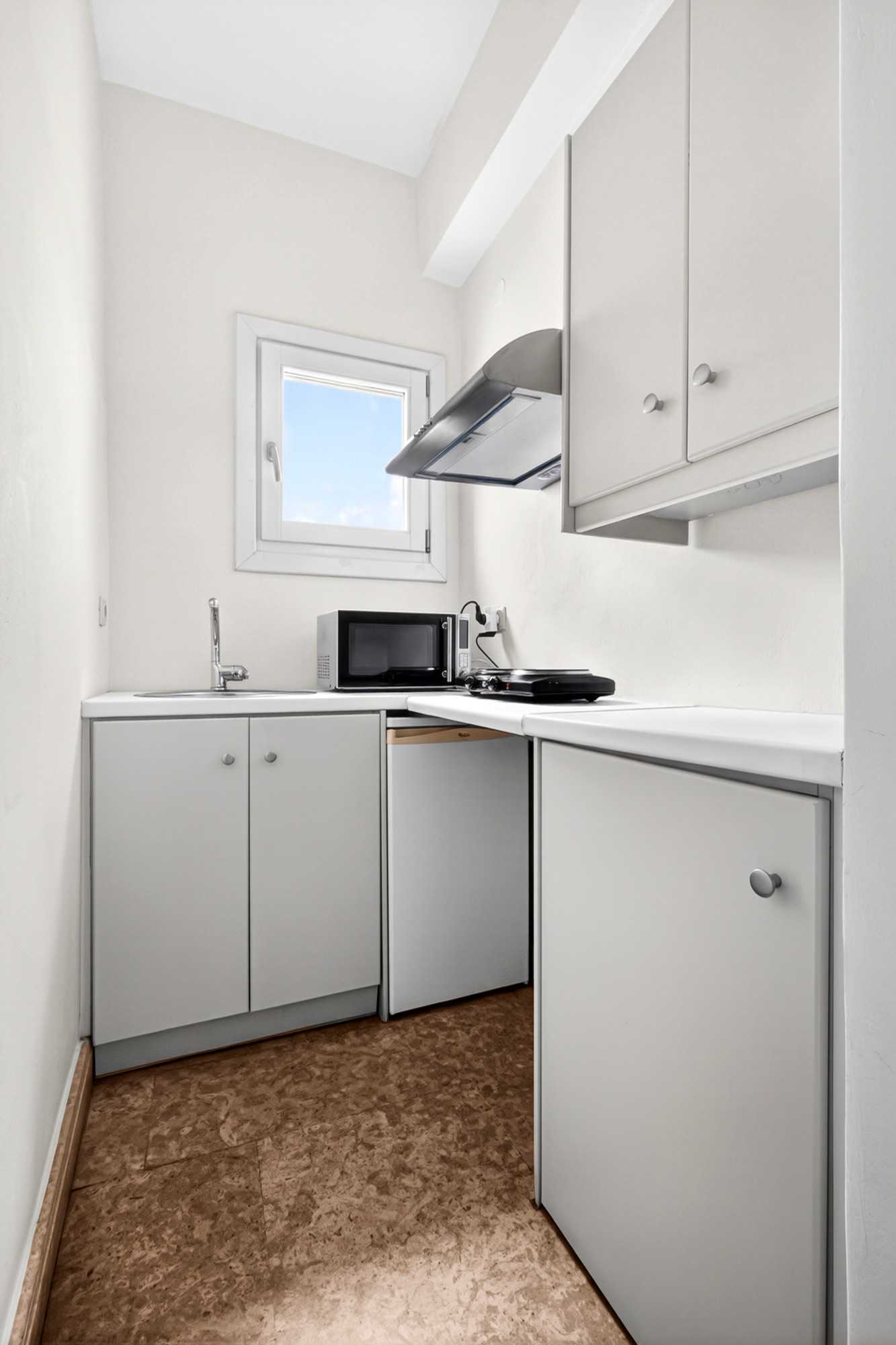 Apartment B — view 4
